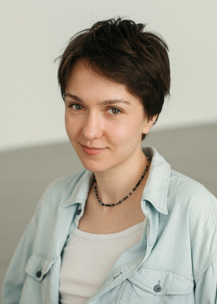 Анна без костюма